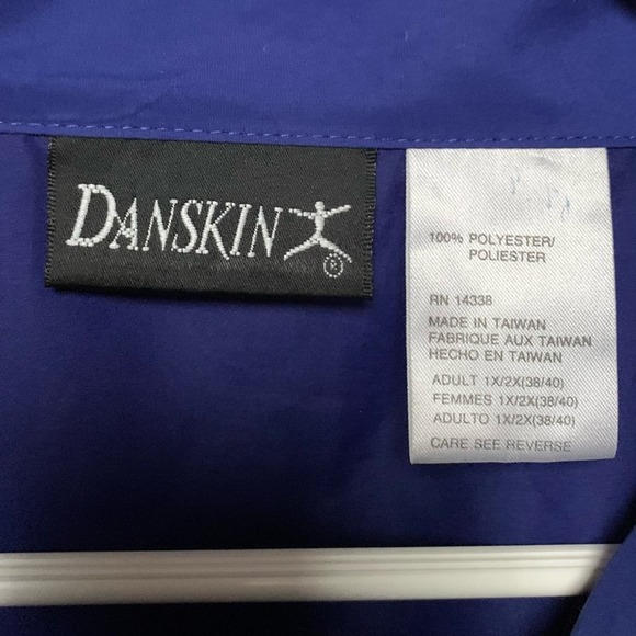 Danskin Relaxed Jacket Half Zip Purple Windbreaker Plus 1X 2X - Picture 3 of 7